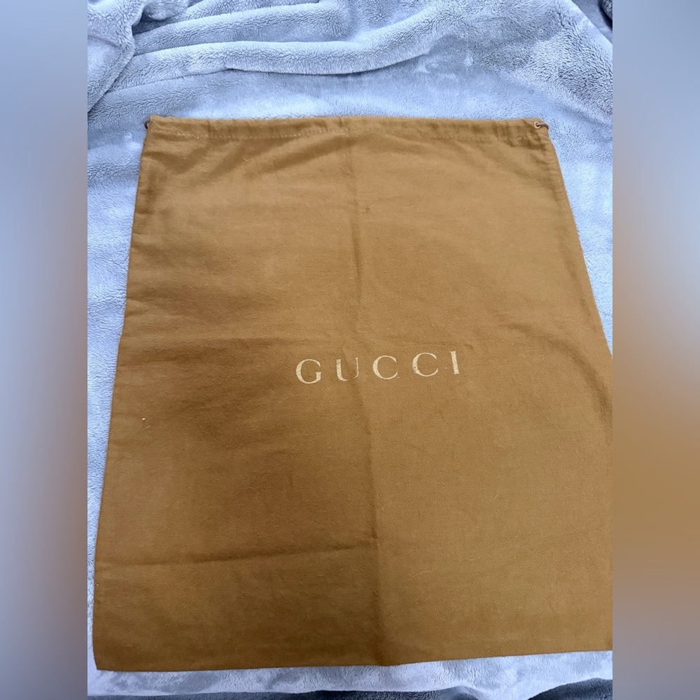 Gucci Tan Dust Bag 19 (L) x 16 (W)